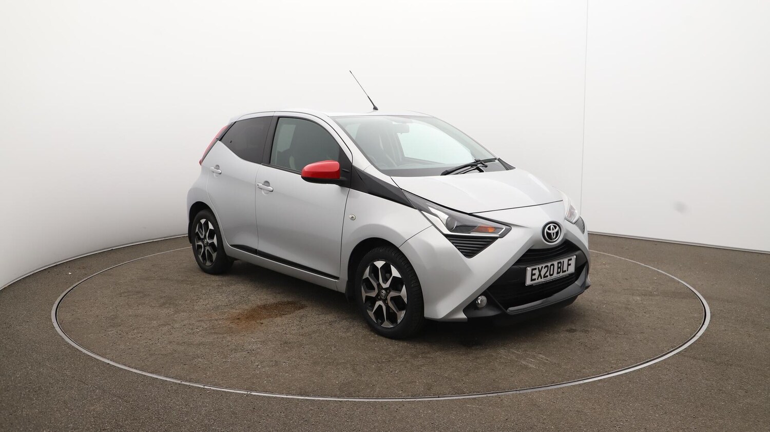 Used Toyota AYGO 2020 for sale - 76166846: Photo 43