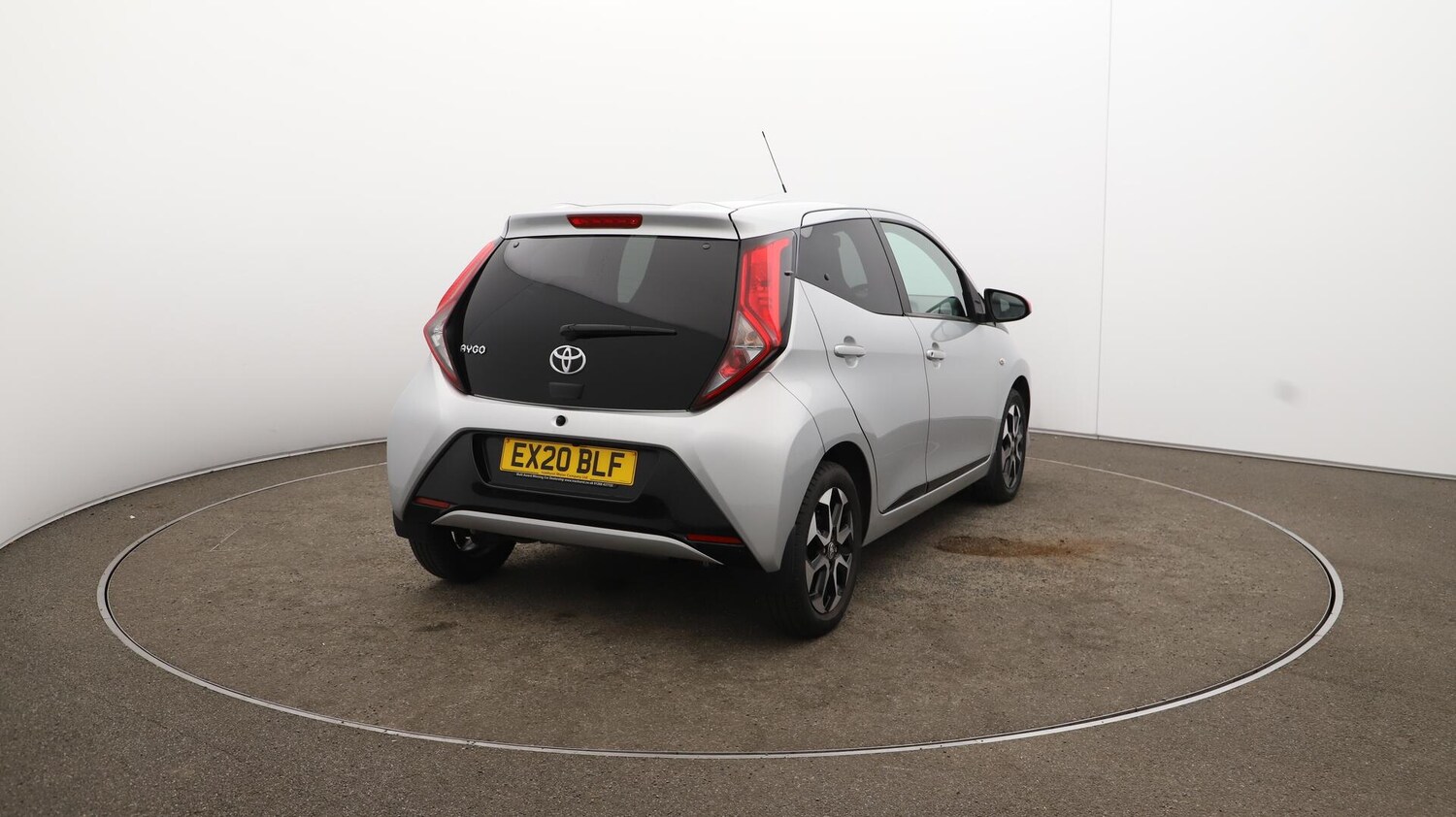 Used Toyota AYGO 2020 for sale - 76166846: Photo 54