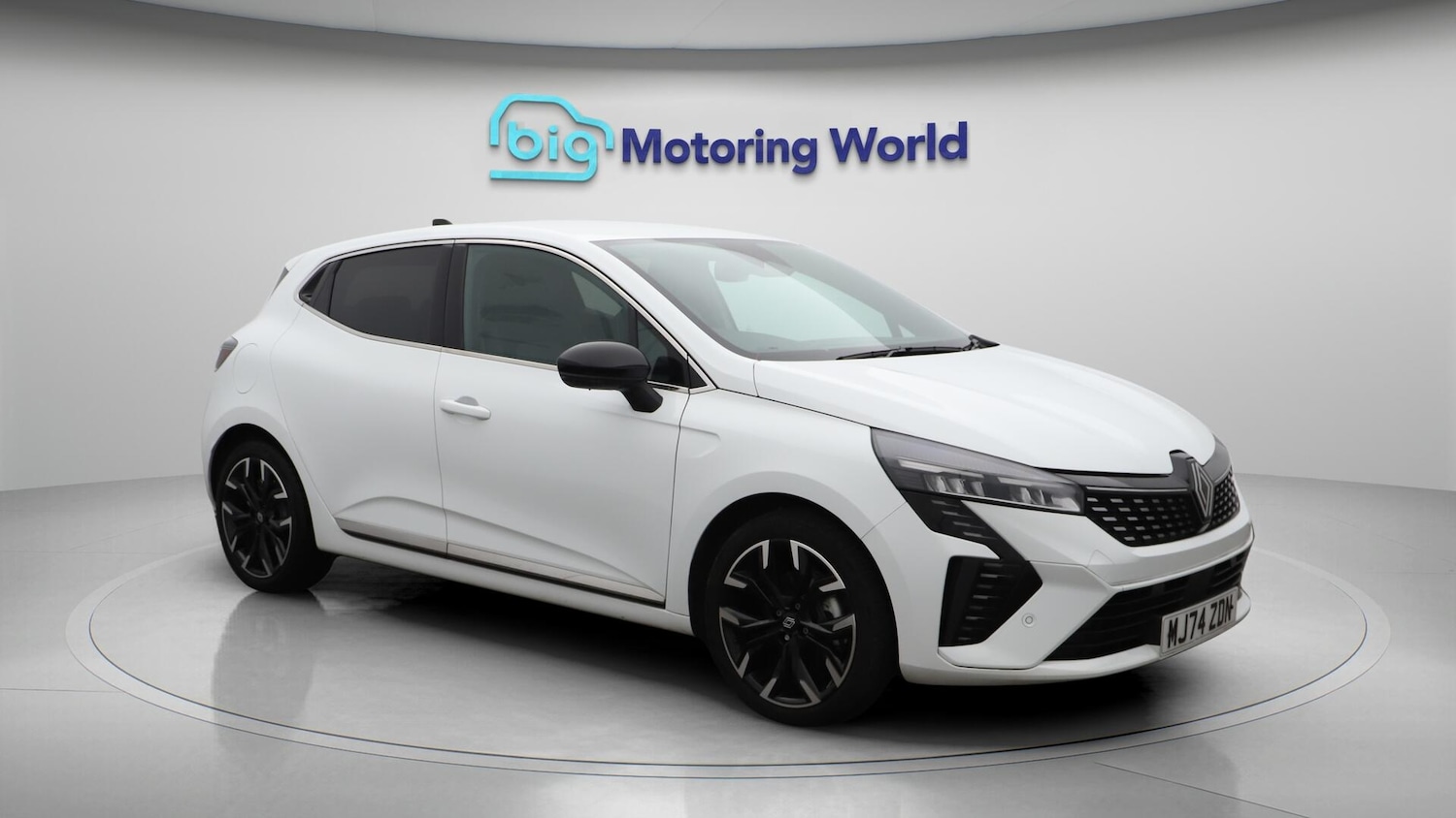 Used Renault Clio 2024 for sale - 76572883: Photo 1