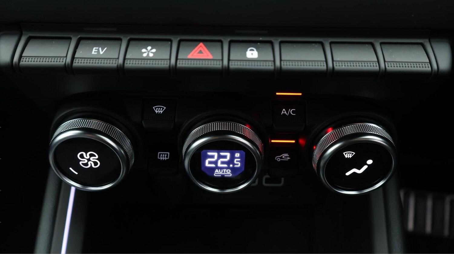 Used Renault Clio 2024 for sale - 76572883: Photo 12