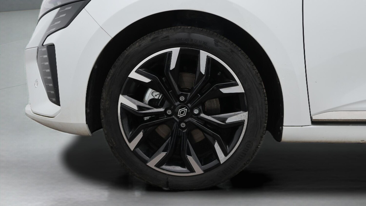 Used Renault Clio 2024 for sale - 76572883: Photo 18