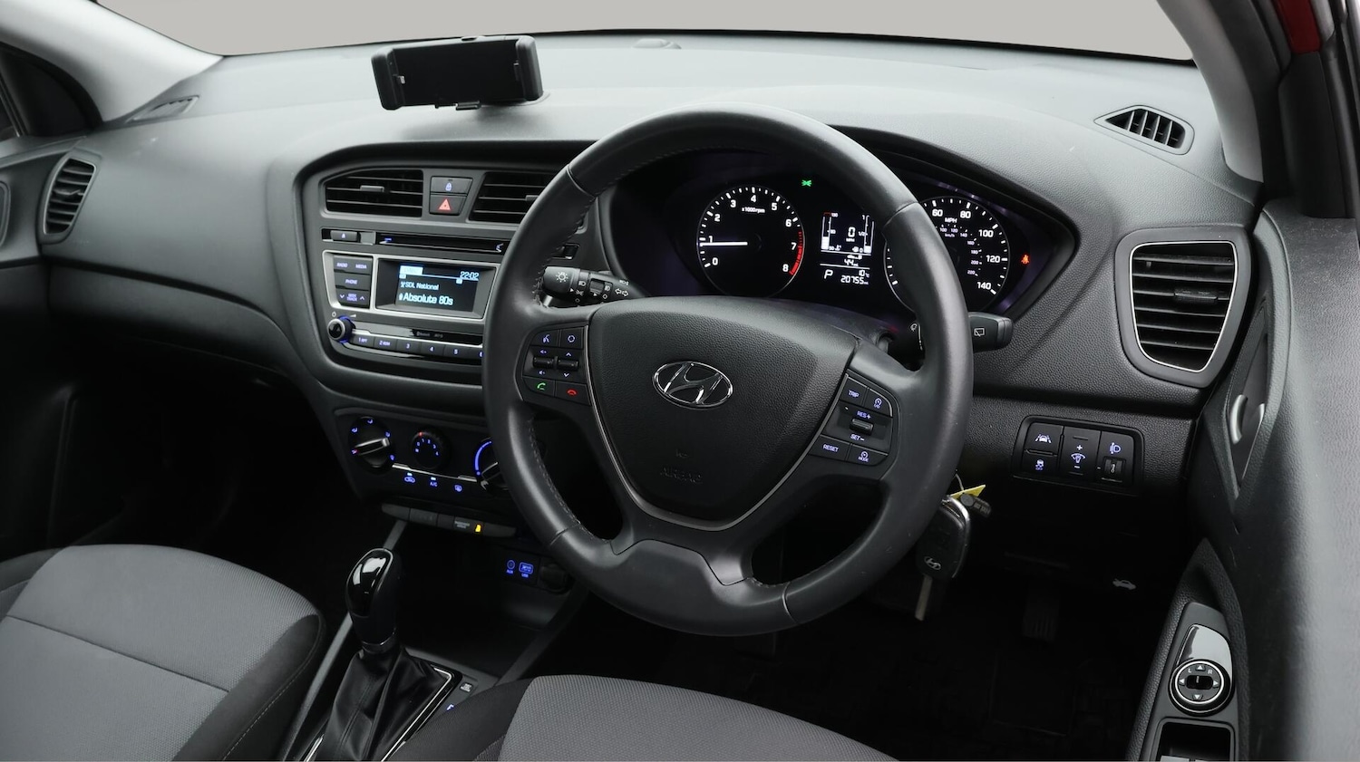 Used Hyundai i20 2017 for sale - 76388923: Photo 10