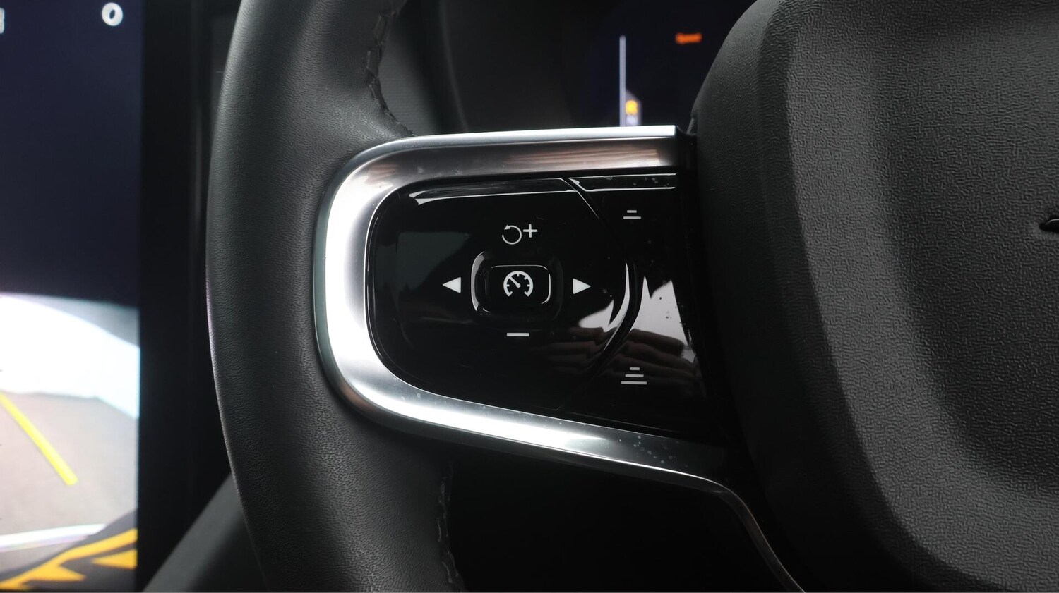 Used Polestar Polestar 2 2022 for sale - 76728047: Photo 25