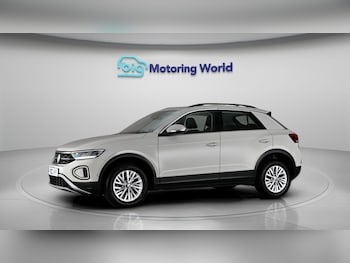 Used Volkswagen T-Roc 2023 for sale - 79113480: Photo