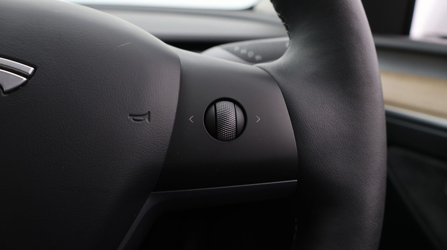 Used Tesla Model Y for sale - 77190348: Photo 24