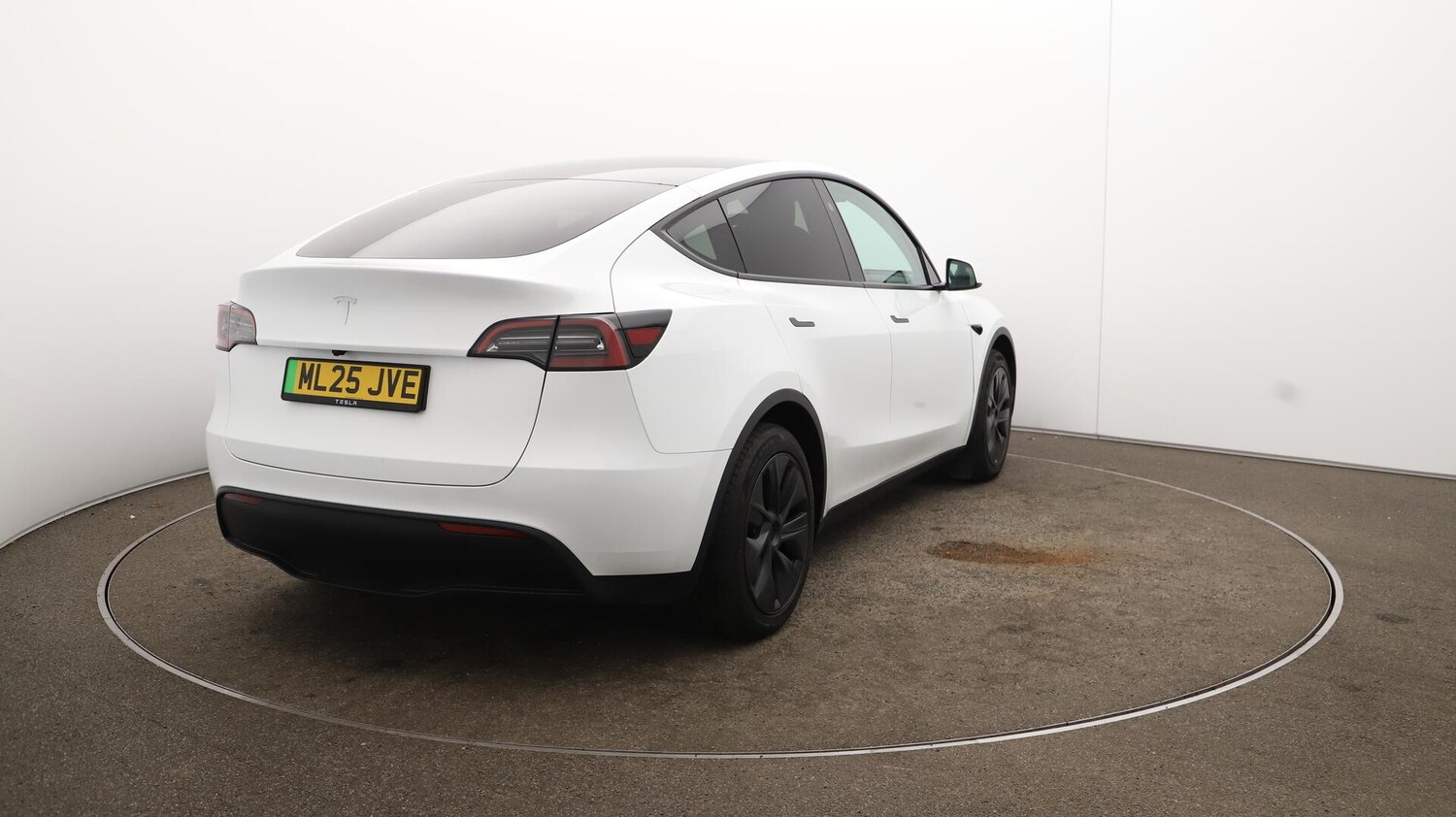 Used Tesla Model Y 2025 for sale - 76227031: Photo 56