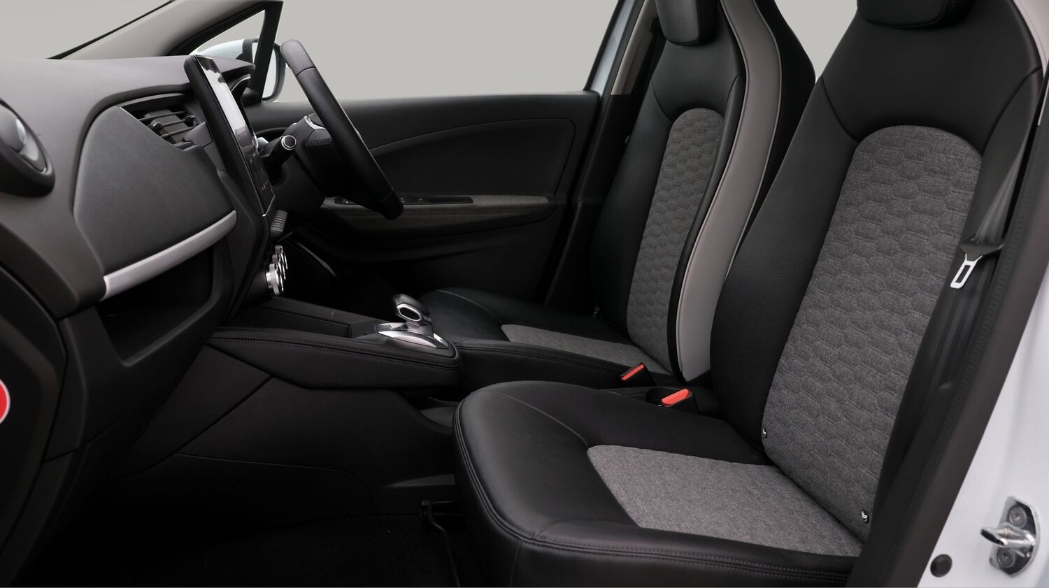 Used Renault Zoe 2020 for sale - 77746629: Photo 14