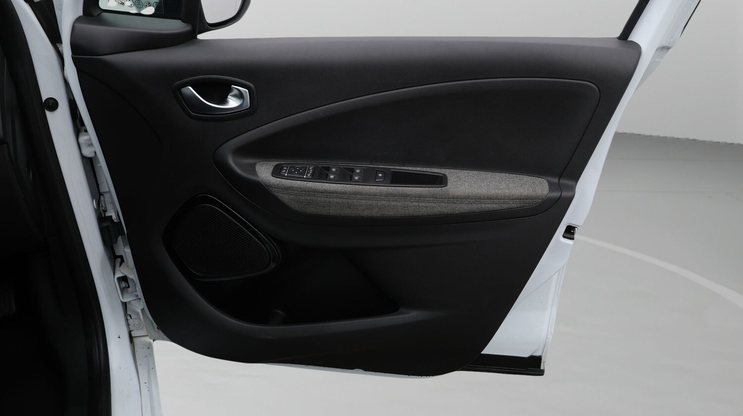 Used Renault Zoe 2020 for sale - 77746629: Photo 15