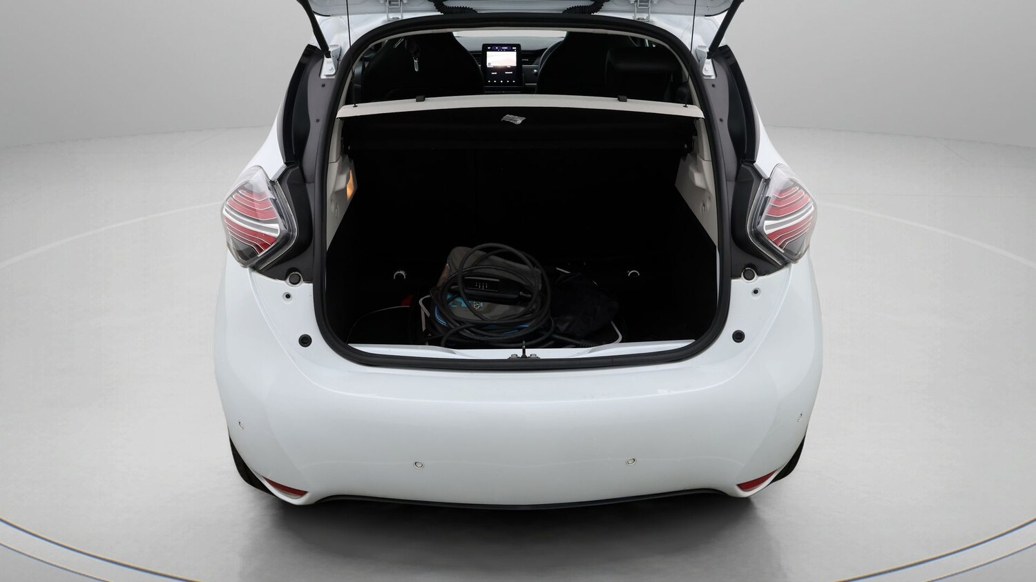 Used Renault Zoe 2020 for sale - 77746629: Photo 17