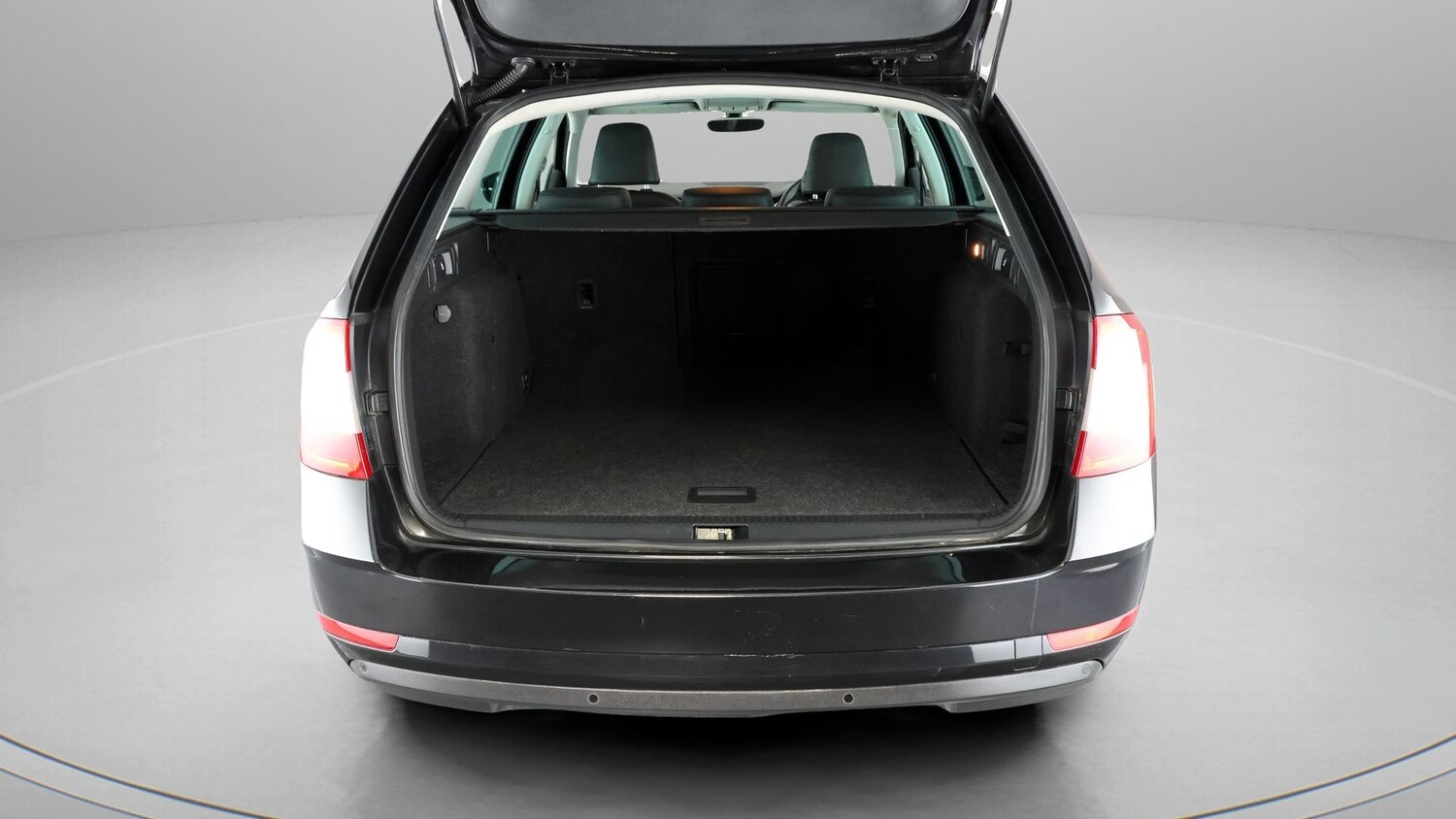 Used Skoda Octavia 2017 for sale - 77630917: Photo 17