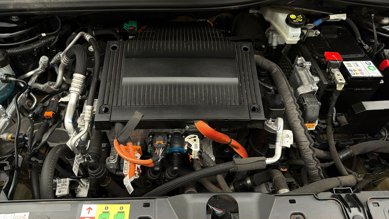 Used Peugeot E-2008 for sale - 78106580: Photo 18