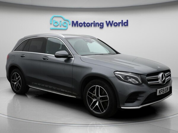 Used Mercedes-Benz GLC 2019 for sale - 76337131: Photo 1