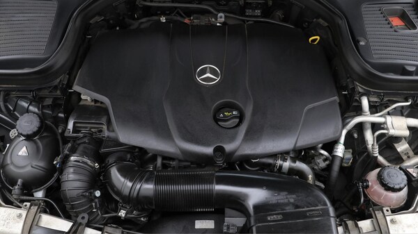 Used Mercedes-Benz GLC 2019 for sale - 76337131: Photo 20