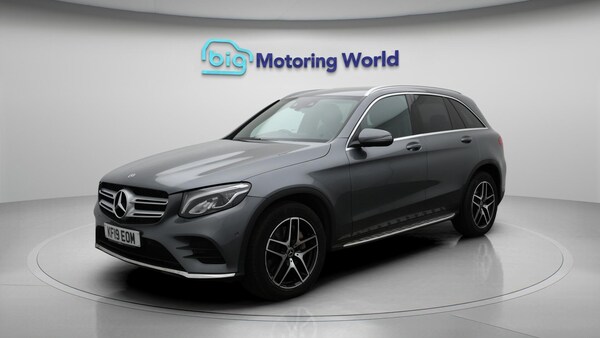 Used Mercedes-Benz GLC 2019 for sale - 76337131: Photo 4