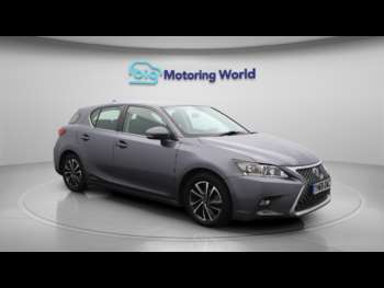 2018 (68) - 200h 1.8 SE 5dr CVT