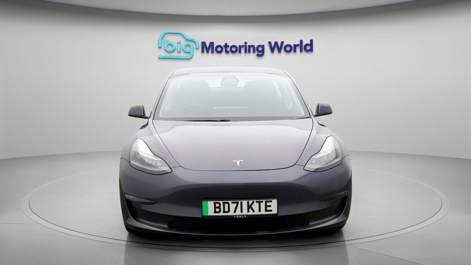 Used Tesla Model 3 2021 for sale - 77198405: Photo 2