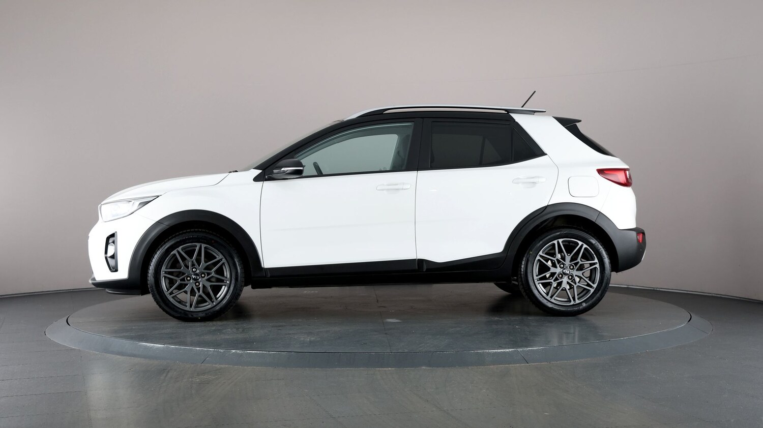 Used Kia Stonic for sale - 76815438: Photo 30