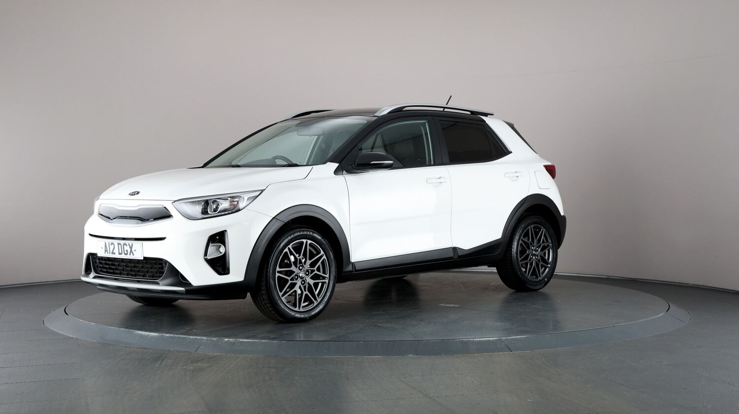 Used Kia Stonic for sale - 76815438: Photo 35