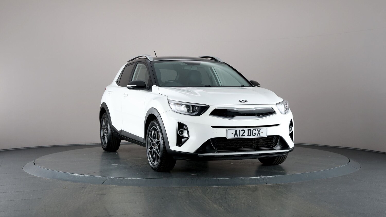 Used Kia Stonic for sale - 76815438: Photo 44