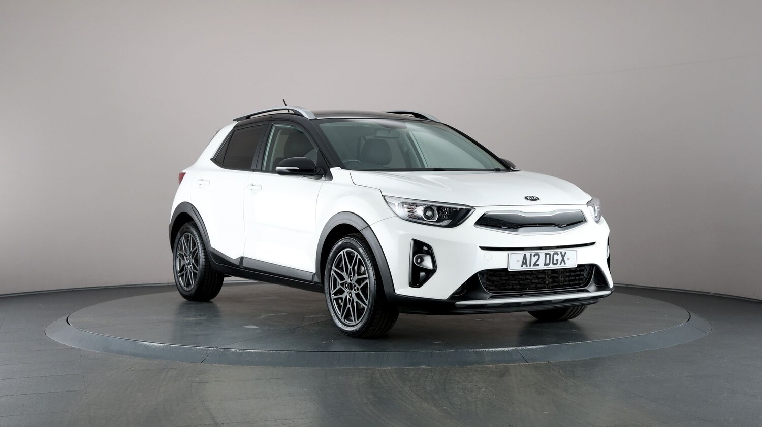 Used Kia Stonic for sale - 76815438: Photo 45