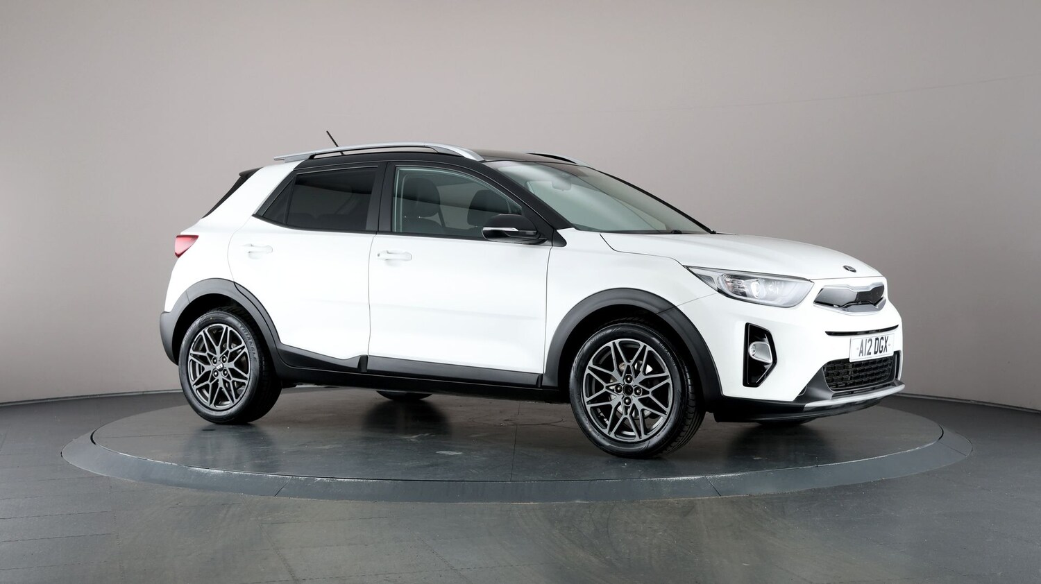 Used Kia Stonic for sale - 76815438: Photo 48