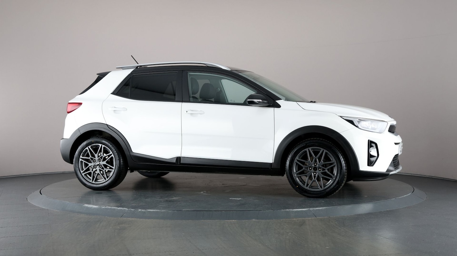 Used Kia Stonic for sale - 76815438: Photo 51