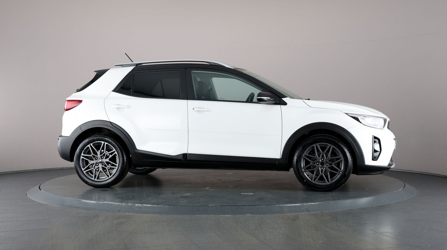 Used Kia Stonic for sale - 76815438: Photo 52