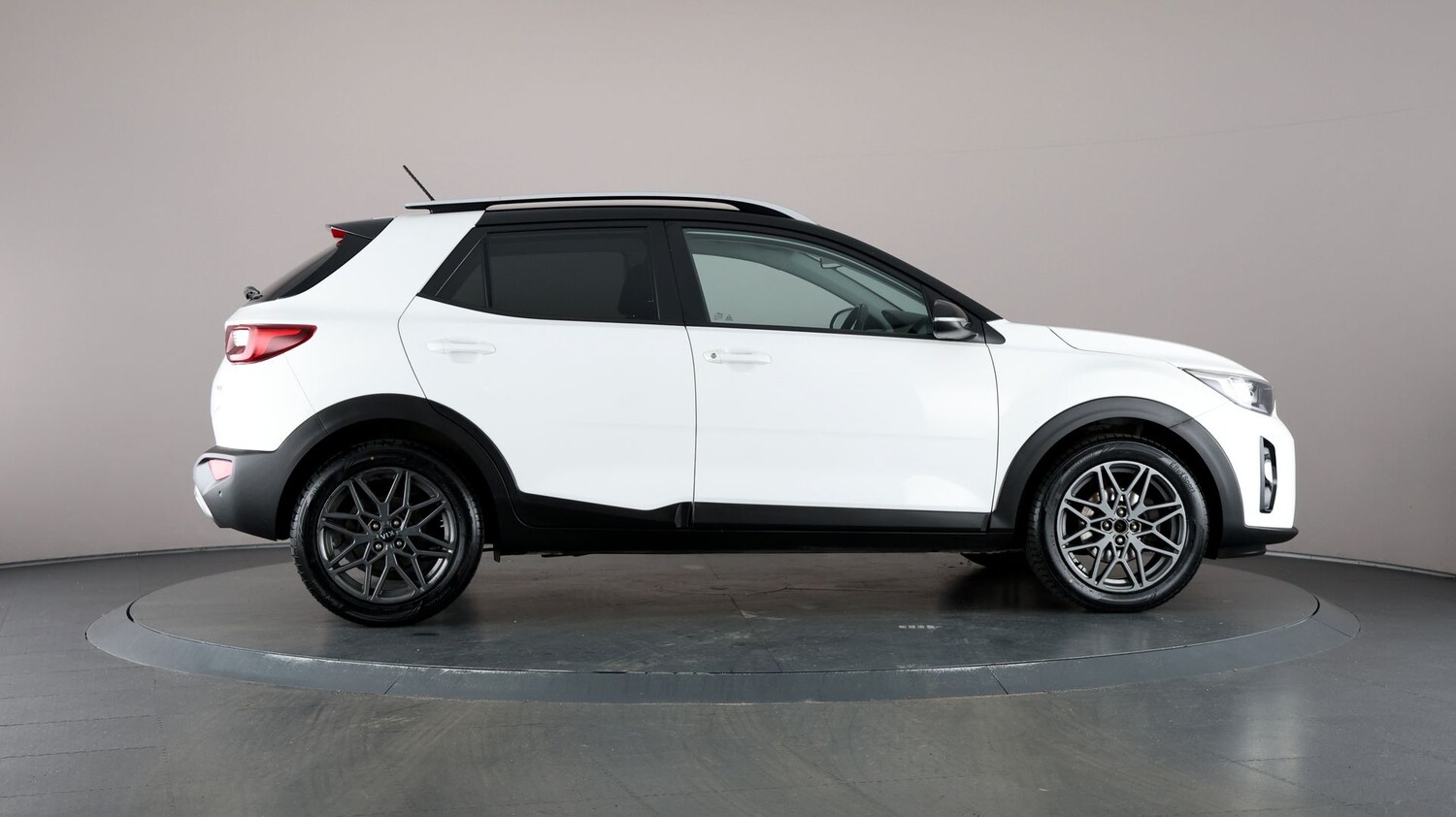 Used Kia Stonic for sale - 76815438: Photo 54