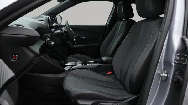 Used Peugeot 2008 2023 for sale - 76294730: Photo 15