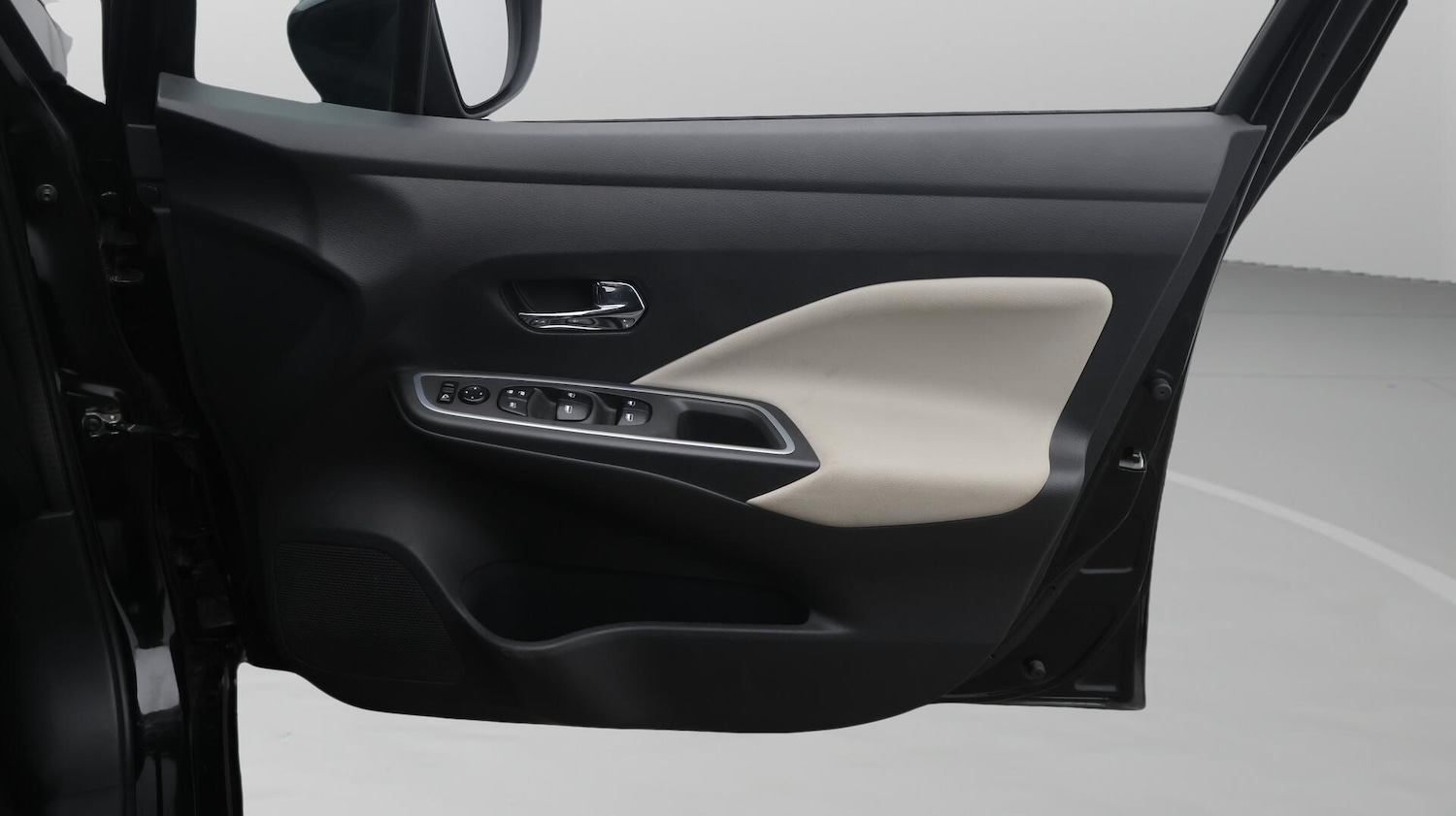 Used Nissan Micra 2021 for sale - 76538055: Photo 16