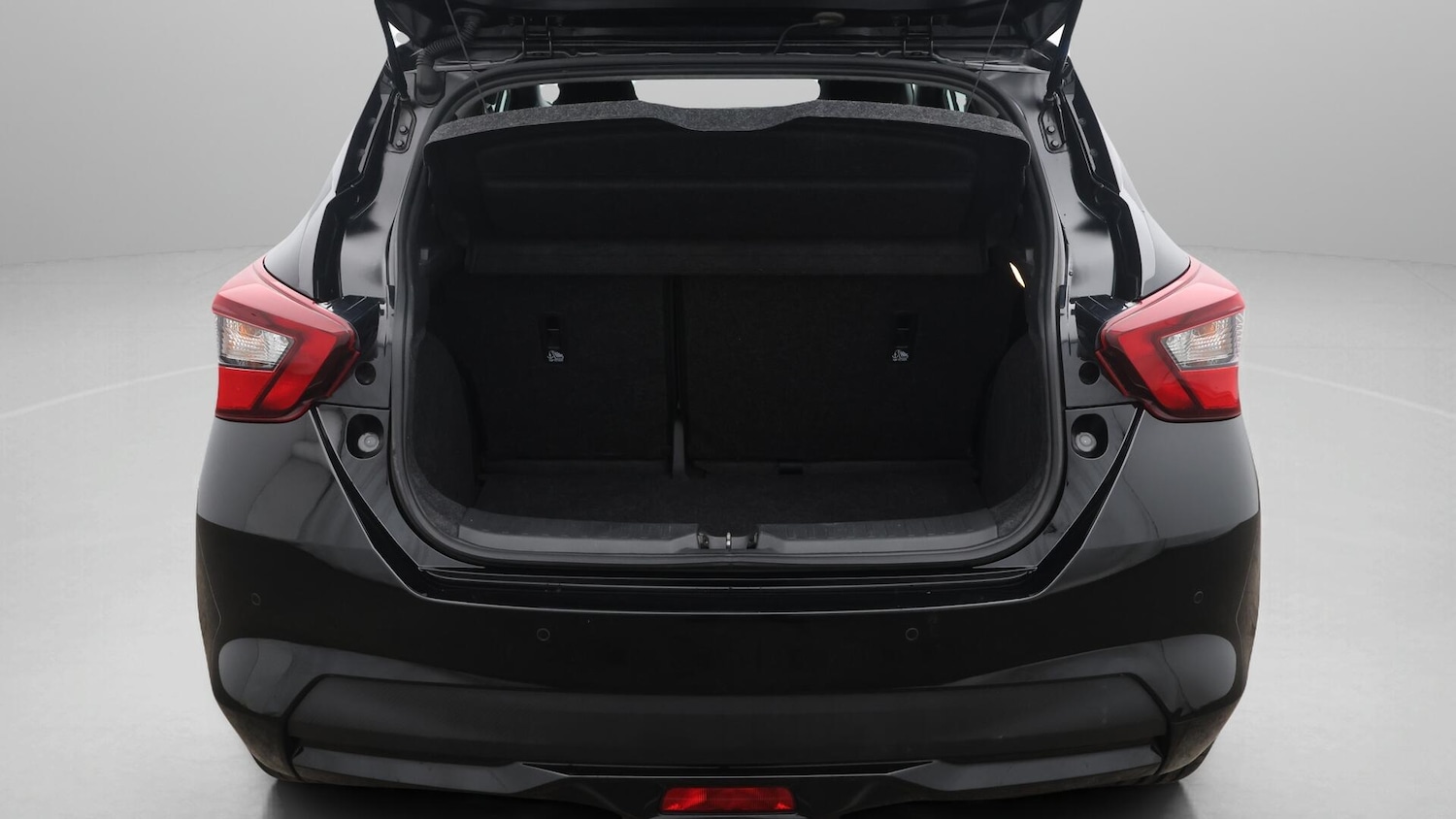 Used Nissan Micra 2021 for sale - 76538055: Photo 18