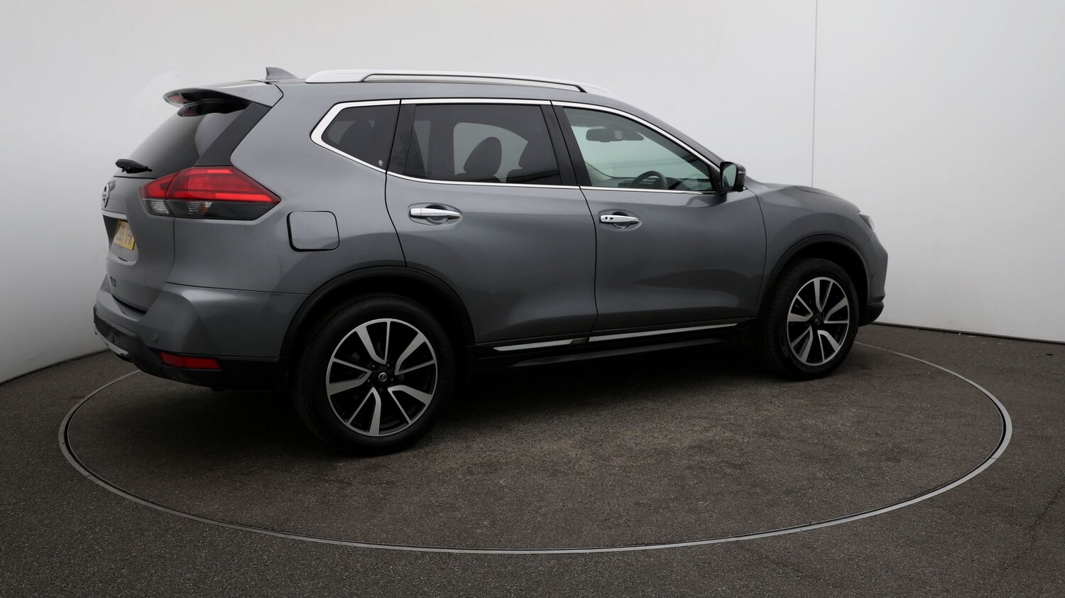 Used Nissan X-Trail for sale - 76815399: Photo 46