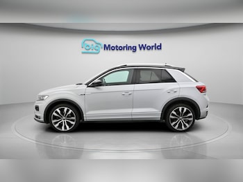Used Volkswagen T-Roc 2021 for sale - 78835783: Photo