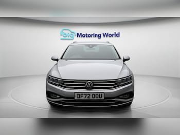 Used Volkswagen Passat 2023 for sale - 78210374: Photo