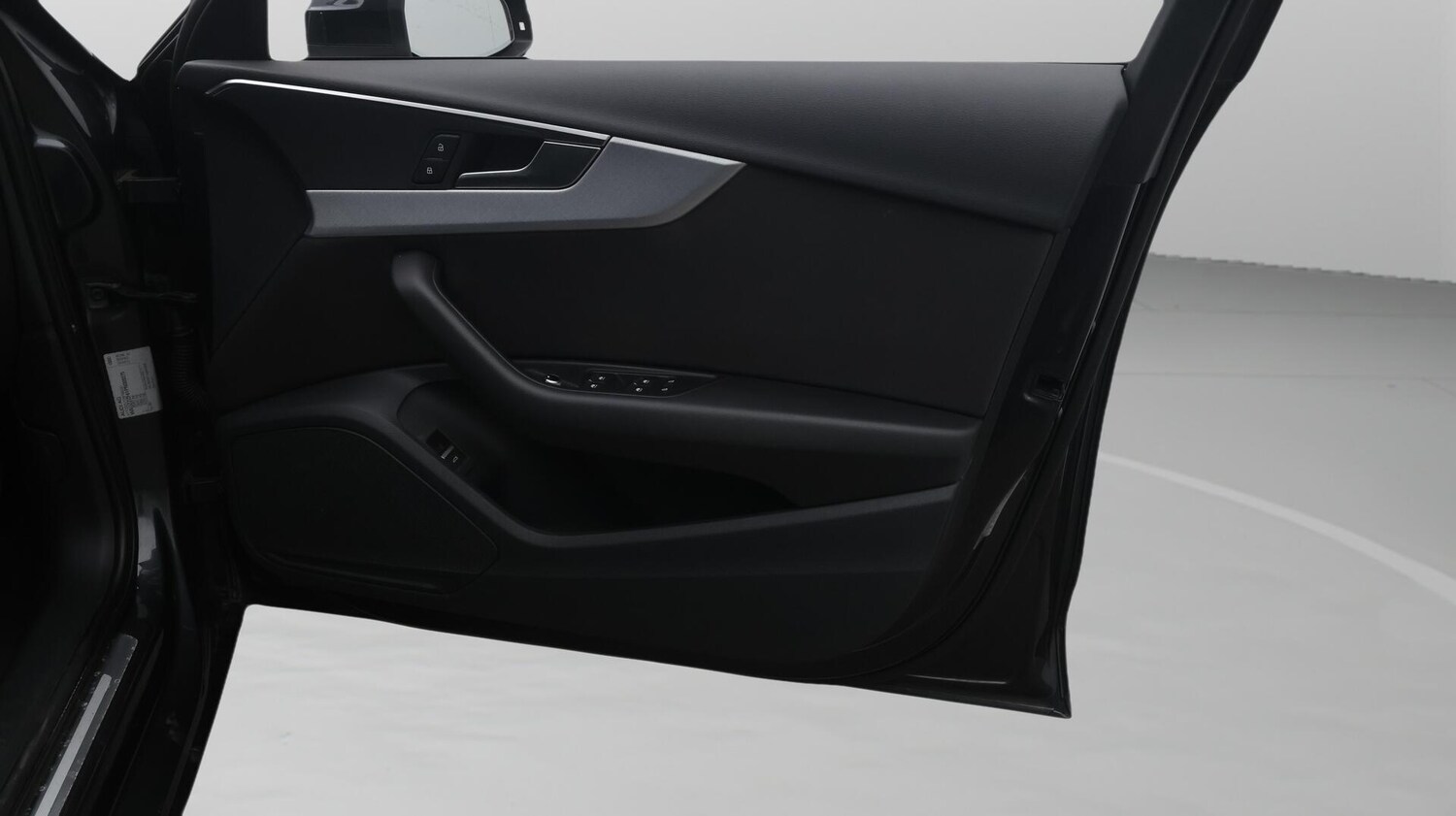 Used Audi A4 for sale - 76729016: Photo 16