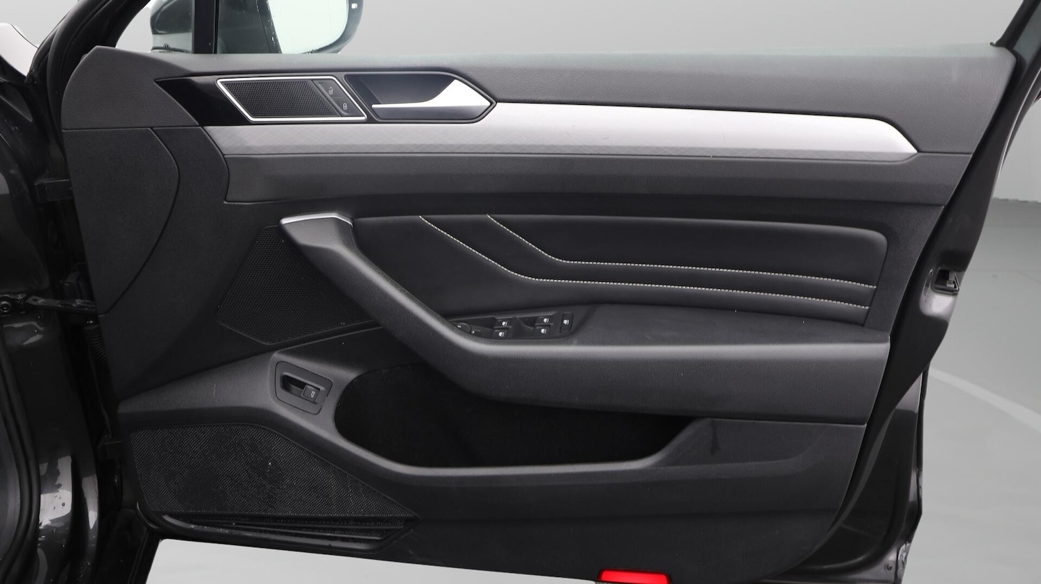 Used Volkswagen Passat 2021 for sale - 76512397: Photo 16