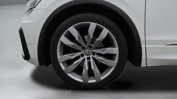Used Volkswagen Tiguan 2019 for sale - 76247127: Photo 19