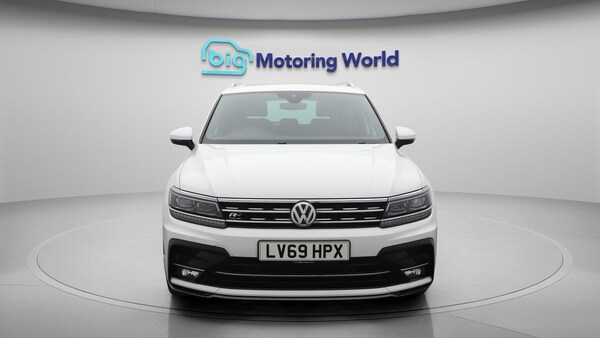 Used Volkswagen Tiguan 2019 for sale - 76247127: Photo 3