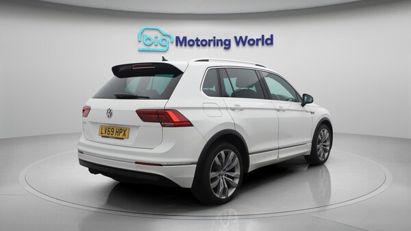 Used Volkswagen Tiguan 2019 for sale - 76247127: Photo 8
