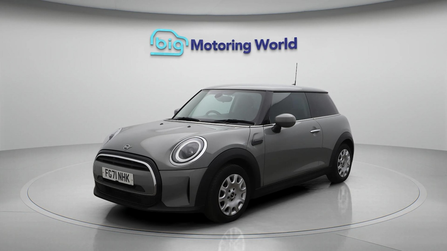 Used MINI Hatch 2021 for sale - 76728525: Photo 3
