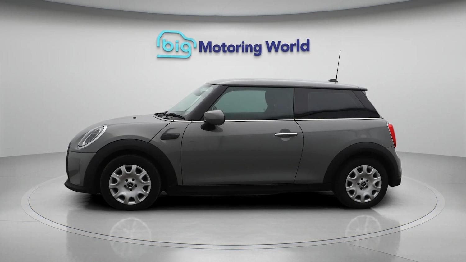 Used MINI Hatch 2021 for sale - 76728525: Photo 4