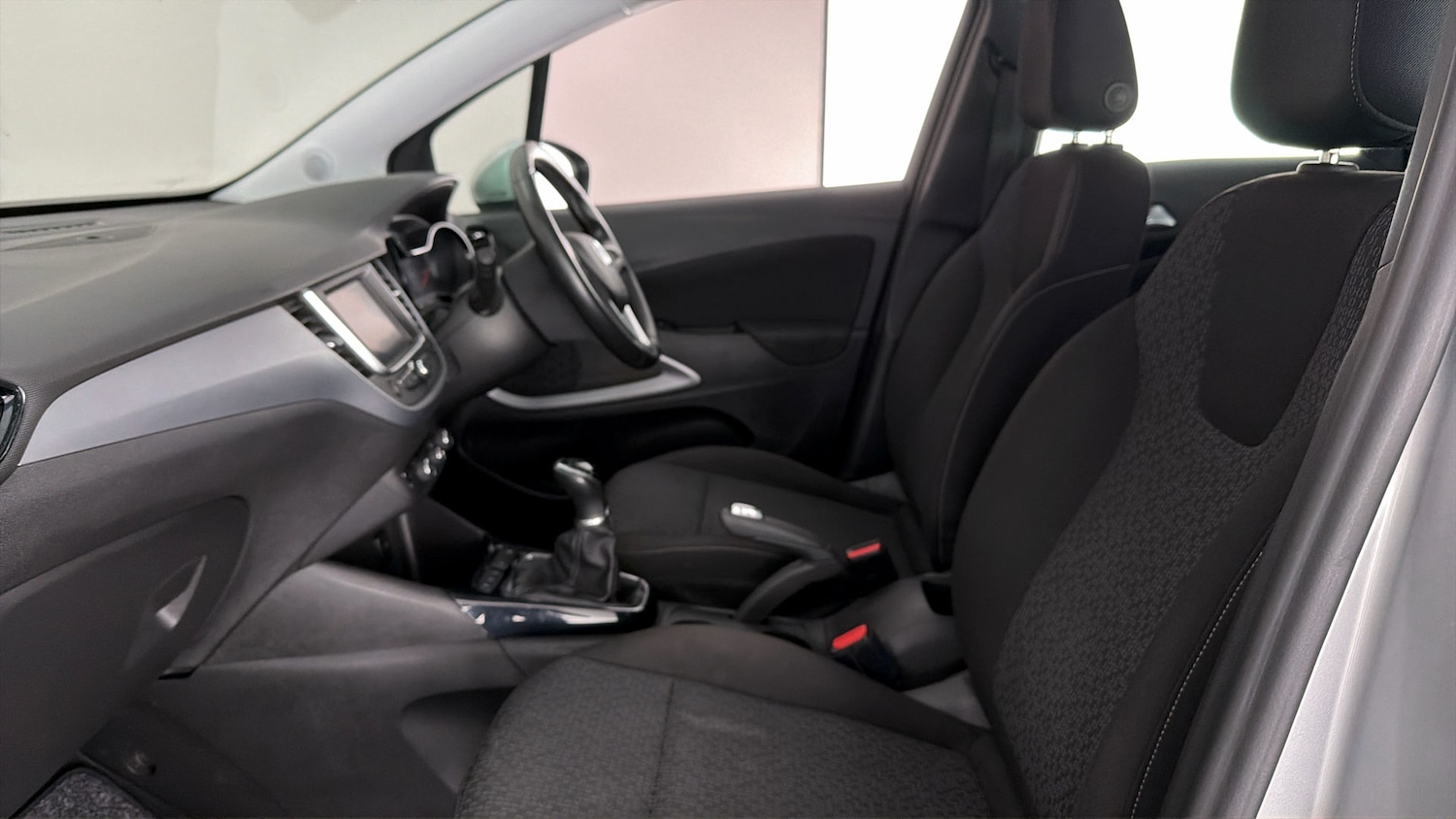 Used Vauxhall Crossland X 2017 for sale - 77932477: Photo 12