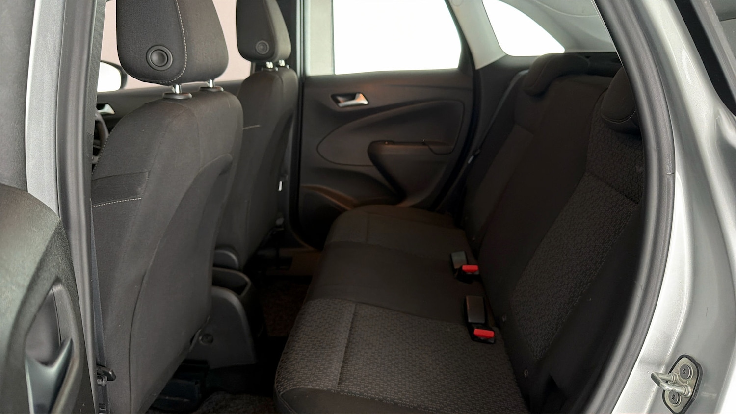 Used Vauxhall Crossland X 2017 for sale - 77932477: Photo 14