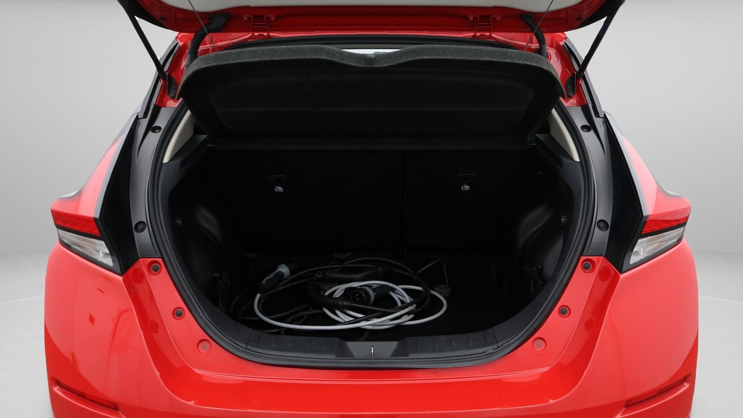 Used Nissan Leaf 2022 for sale - 77371052: Photo 17