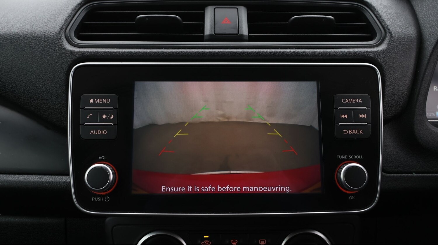 Used Nissan Leaf 2022 for sale - 77371052: Photo 21