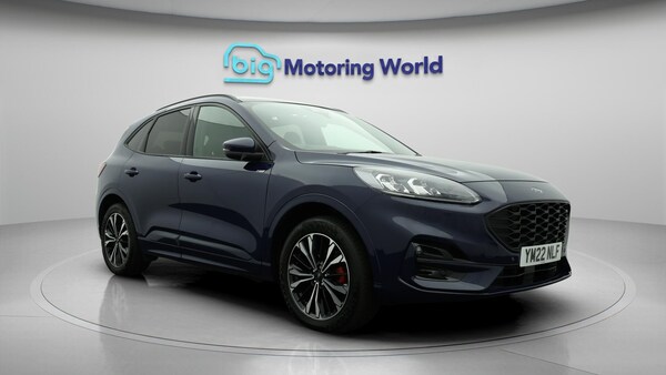 Used Ford Kuga 2022 for sale - 76258997: Photo 2