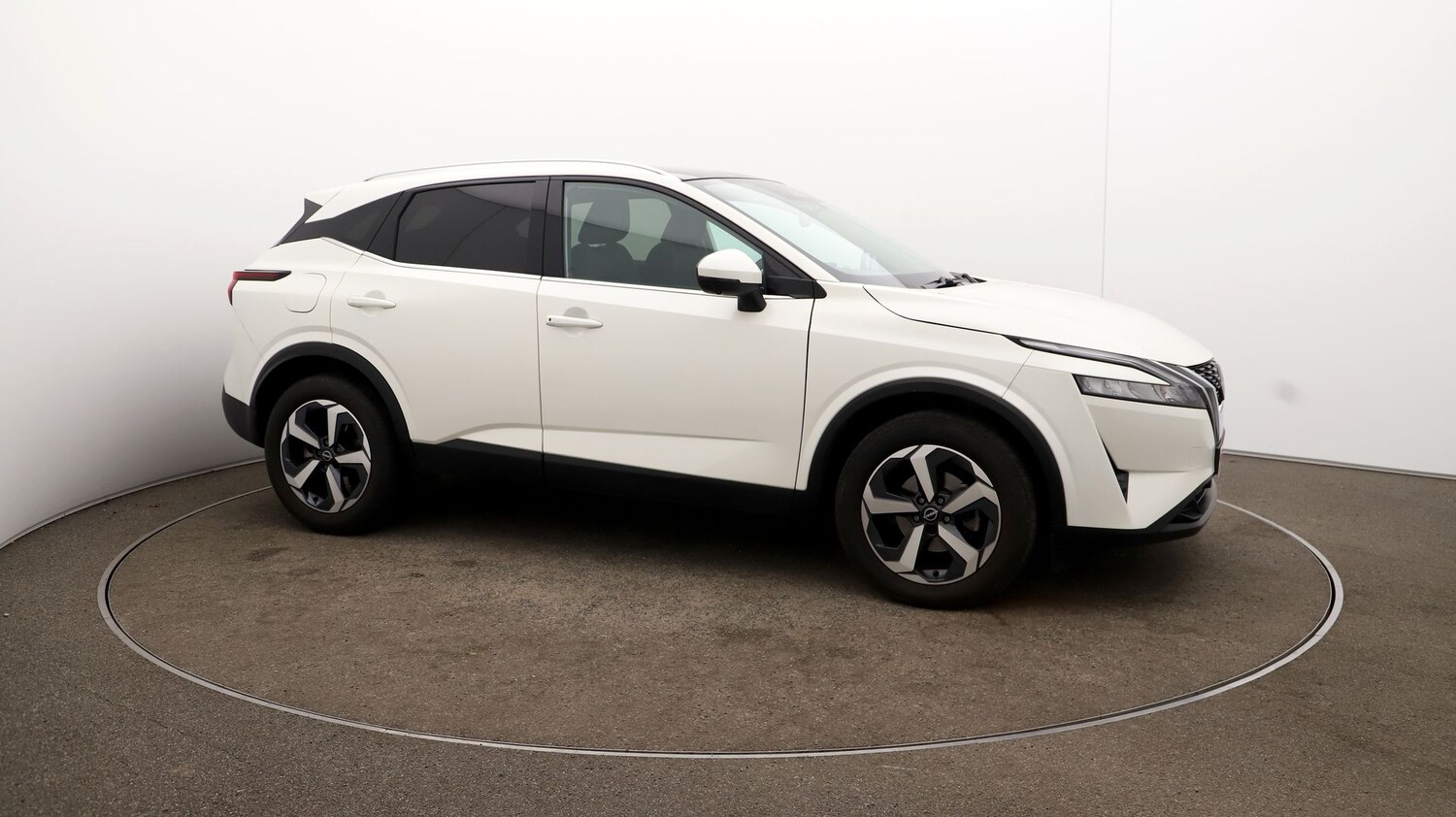 Used Nissan Qashqai for sale - 76815325: Photo 39