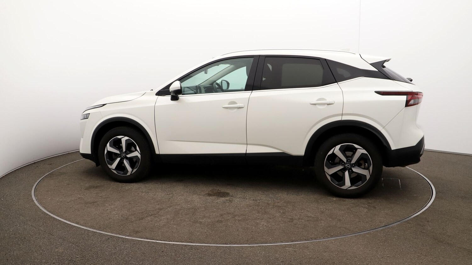 Used Nissan Qashqai for sale - 76815325: Photo 51