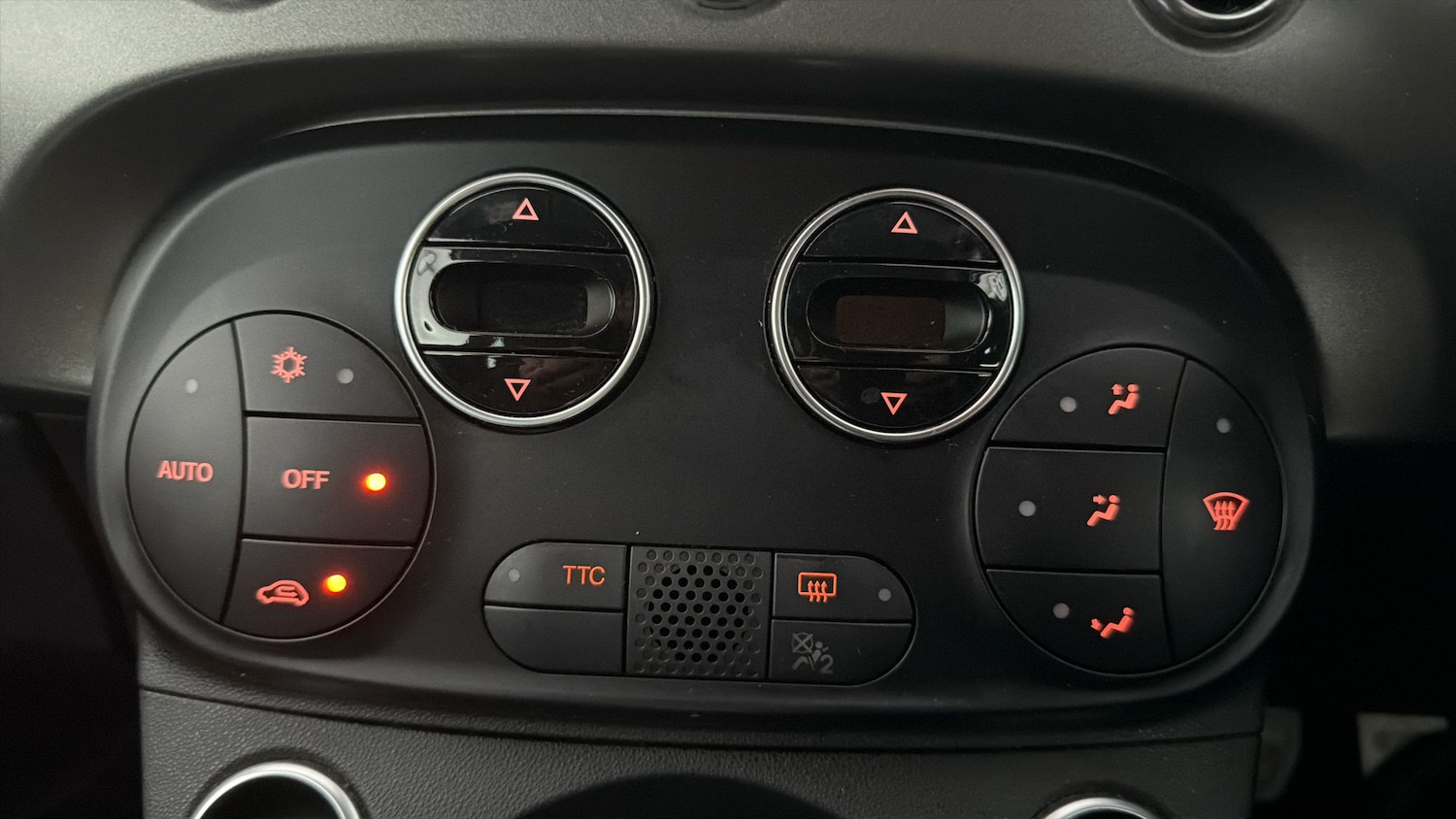 Used Abarth 595 2019 for sale - 77878111: Photo 4