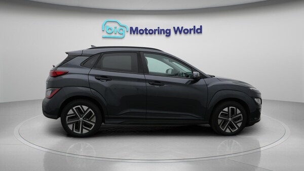 Used Hyundai KONA 2021 for sale - 76337865: Photo 9